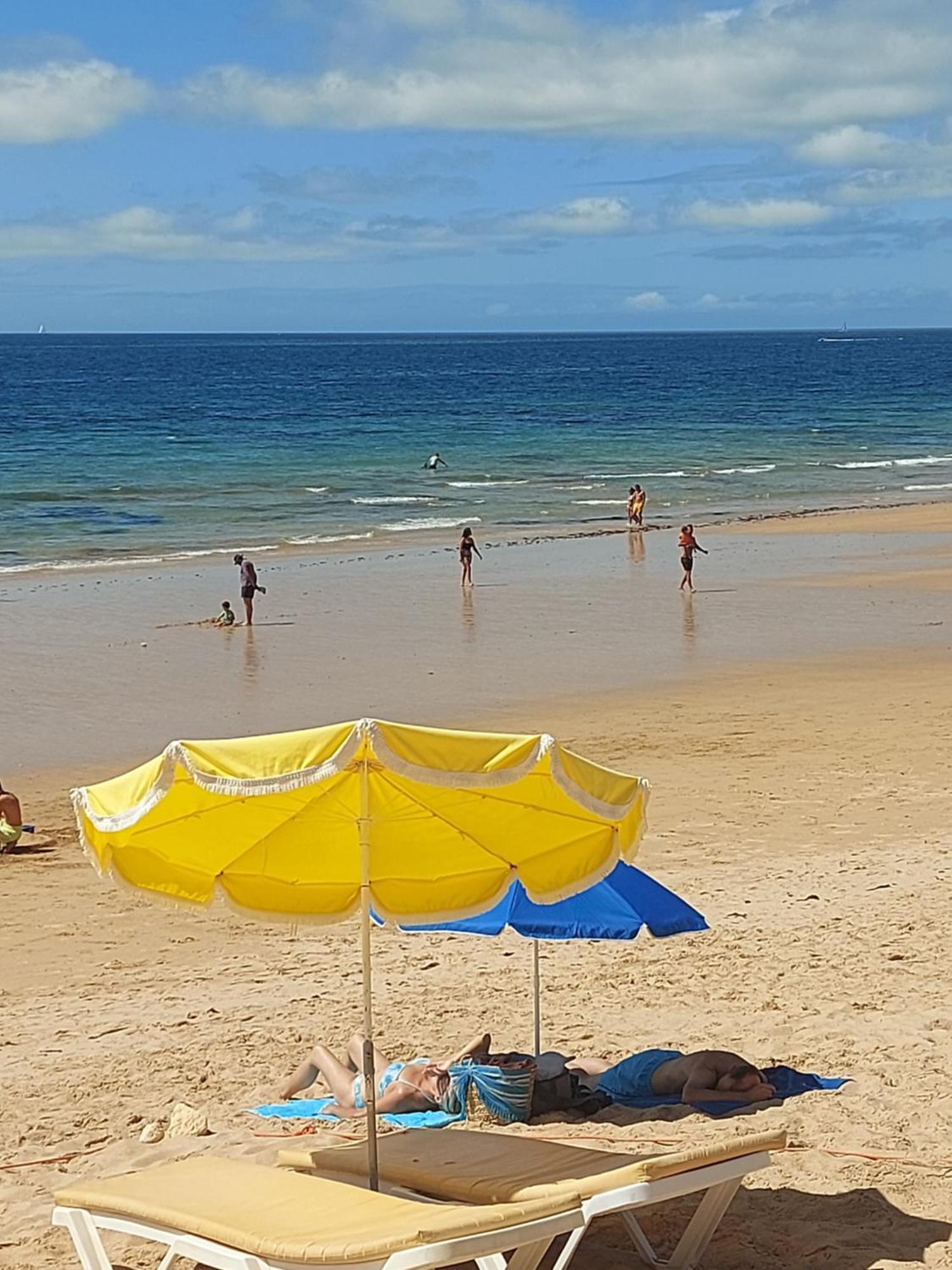 Front Beach Apartment 포티마오 외부 사진